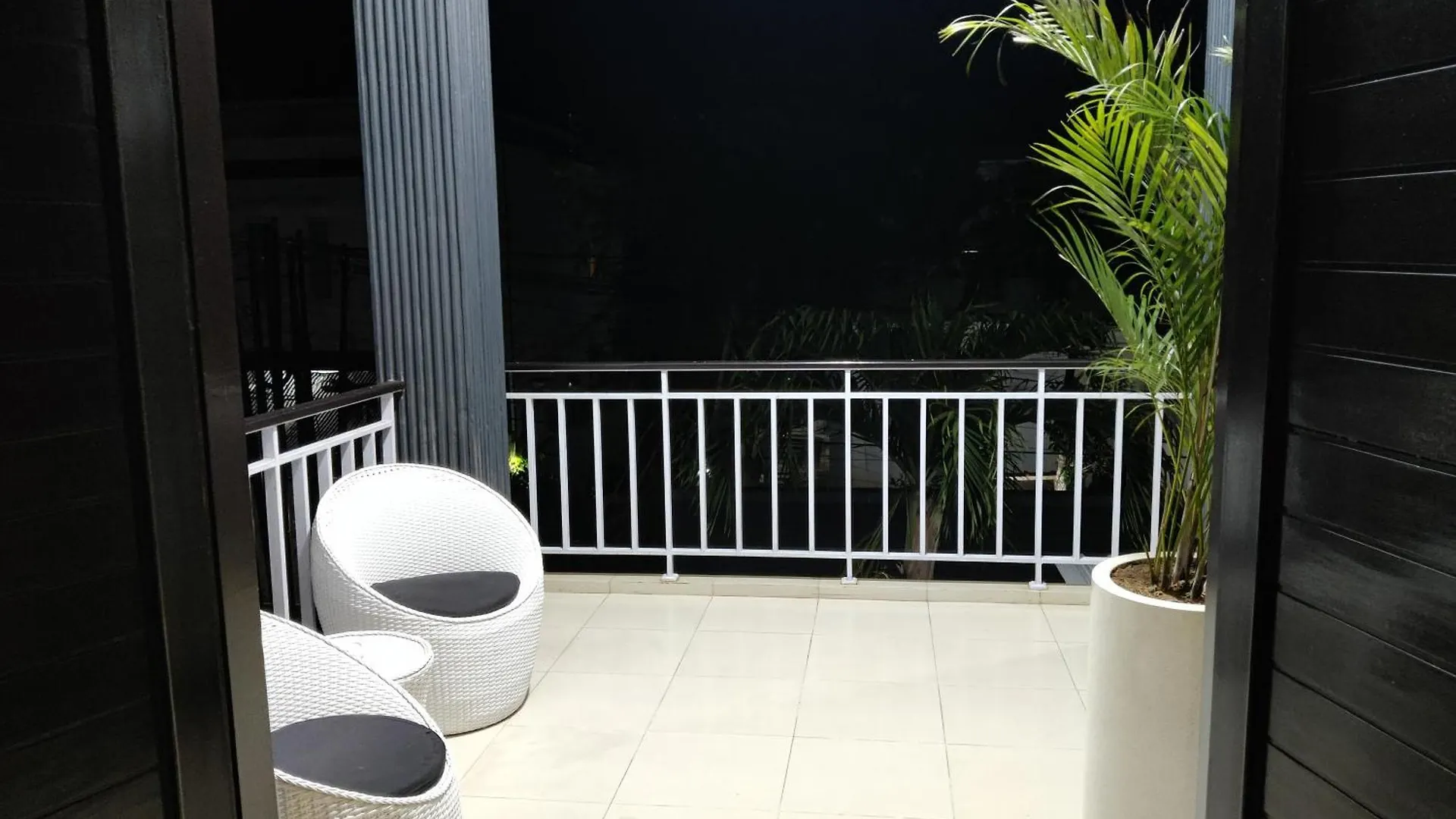 Green Villa - 4Br Luxury Villa - Nusa Dua Beach By Sunnyrent  Nusa Dua (Bali)